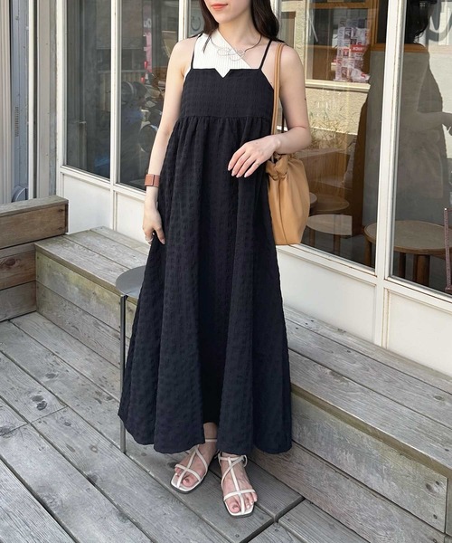 レア❗️美品♡ほぼ未使用♡familiar ワンピース セール】ぽこぽこエンボス素材キャミワンピース（ワンピース