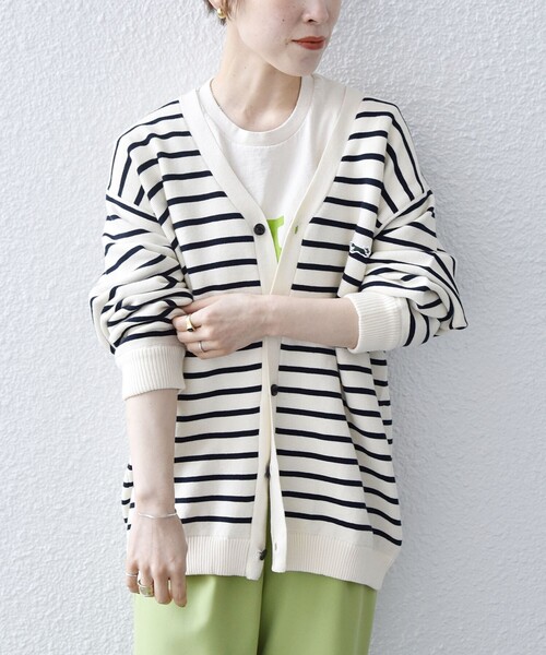 PENNEYS(ぺニーズ)の「【SHIPS any別注】PENNEYS:〈手洗い可能〉THE FOX ワンポイント Vネック カーディガン 23SS◇(カーディガン/ボレロ・レディース・オフホワイト/オレンジ/ブルー・ONE SIZE)」の15枚目の写真
