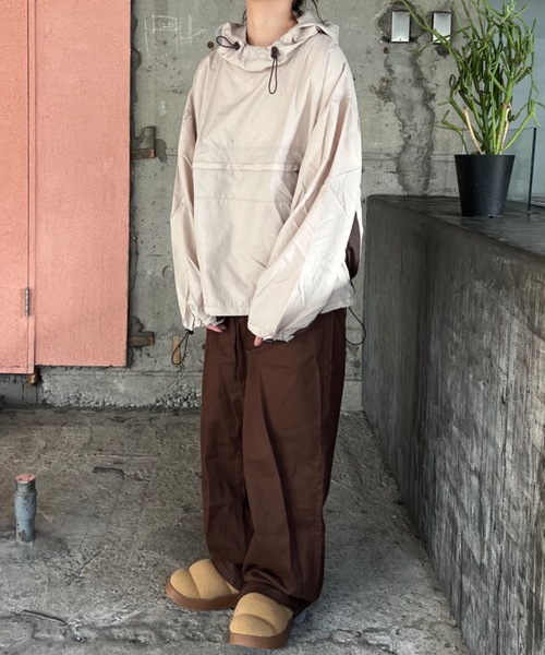 shesame(シーセム)の「ナイロン脇切替アノラック(ブルゾン・レディース・カーキ/アイボリー/ブラック・MEDIUM/LARGE)」の19枚目の写真