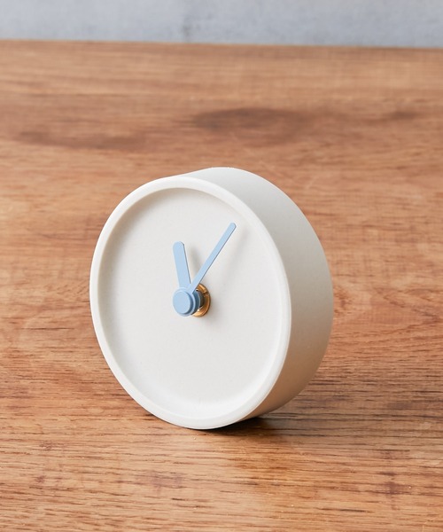 BIRTHDAY BAR（バースデイバー）の「COLON natural コロン（置時計・レディース・ブルー/ホワイト/オレンジ・フリー）」の14枚目の写真