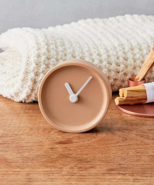 BIRTHDAY BAR（バースデイバー）の「COLON natural コロン（置時計・レディース・ブルー/ホワイト/オレンジ・フリー）」の4枚目の写真