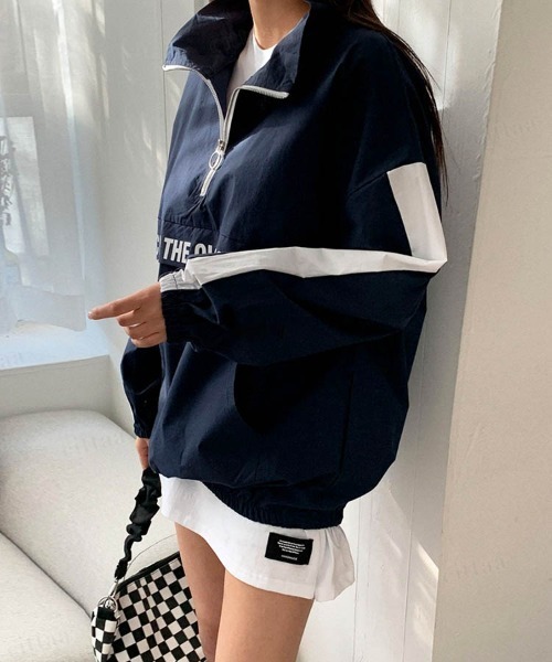 Dalfwin(ダールフィン)の「韓国ファッションBACKロゴハーフジップトラックジャケットブルゾン(ブルゾン・レディース・ブラック/ネイビー/カーキ・FREE)」の17枚目の写真