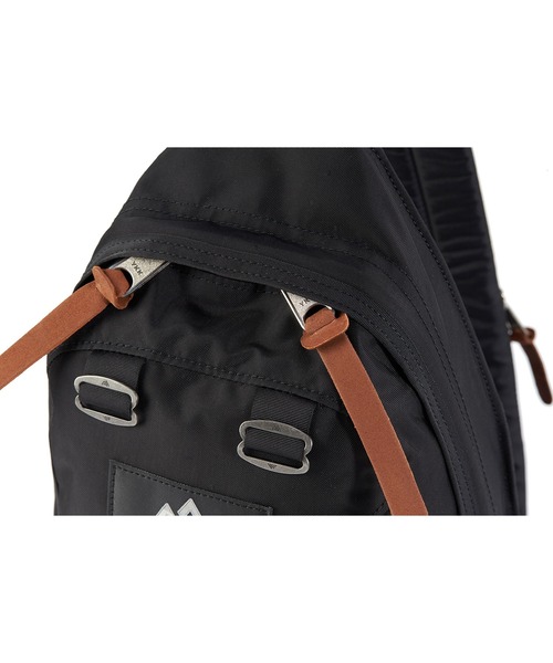 GREGORY(グレゴリー)の「SPIN SLING V2 / スピンスリング / ブラック(ショルダーバッグ・メンズ・ブラック・ONE SIZE)」の9枚目の写真