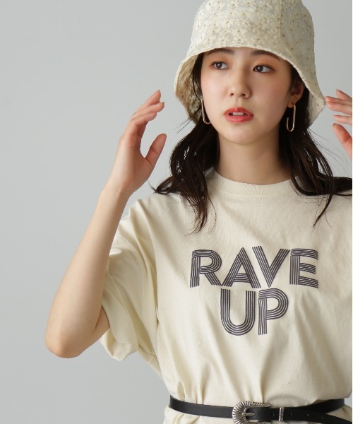 FREE'S MART(フリーズマート)の「◆発泡ロゴプリントビッグTシャツ(Tシャツ/カットソー・レディース・ホワイト/ベージュ/パープル・FREE)」の22枚目の写真