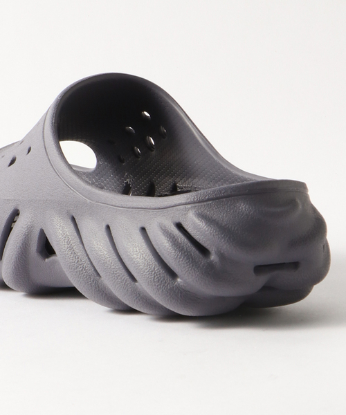 crocs(クロックス)の「【Crocs/クロックス】ECHO SLIDE / エコースライド(サンダル・メンズ・ブラック系その他/タン・70/80/90/100)」の10枚目の写真