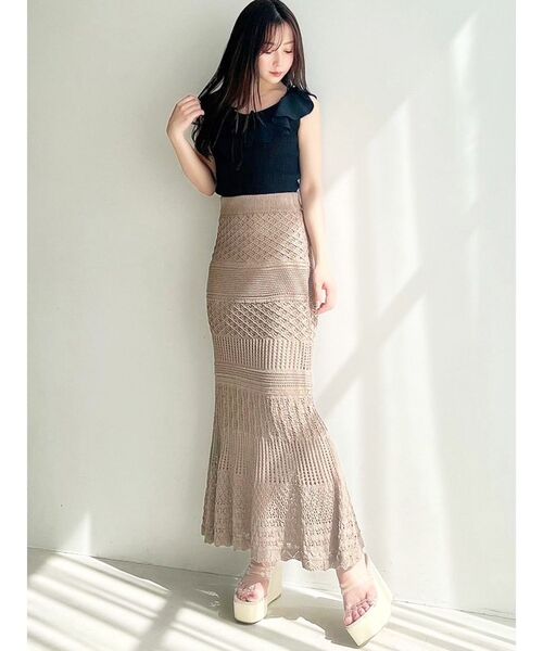 RESEXXY（リゼクシー）の「鈎針風ニットマーメイドスカート（スカート・レディース・ベージュ/ホワイト/ブラック/ブルー・FREE）」の5枚目の写真