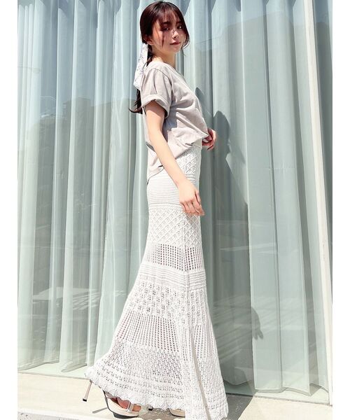 RESEXXY（リゼクシー）の「鈎針風ニットマーメイドスカート（スカート・レディース・ベージュ/ホワイト/ブラック/ブルー・FREE）」の16枚目の写真