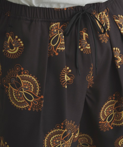 Revo.（レボ）の「Revo. スラブポリ 総柄プリント バギーショーツ / スプラッシュドット柄/ダマスクペイズリー柄 イージーパンツ（セットアップ対応）（その他パンツ・メンズ・ブラック系その他/カーキ/ブラウン系その他/ブラック/ナチュラル/グレー系その他・2/1）」の17枚目の写真