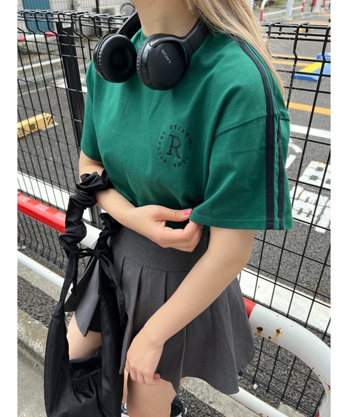 WC(ダブル シー)の「2ラインワンポイントTシャツ(Tシャツ/カットソー・レディース・グリーン/ブラック/オフホワイト・FREE)」の10枚目の写真