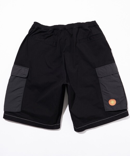 Jonas Claesson（ジョナスクレアッソン）の「JONAS CLAESSON/ジョナス クレアッソン ワイドカーゴショーツ ビックポケット ハーフパンツ/SHORTS（カーゴパンツ・メンズ・ブラック/ベージュ/オフホワイト・MEDIUM/LARGE）」の12枚目の写真