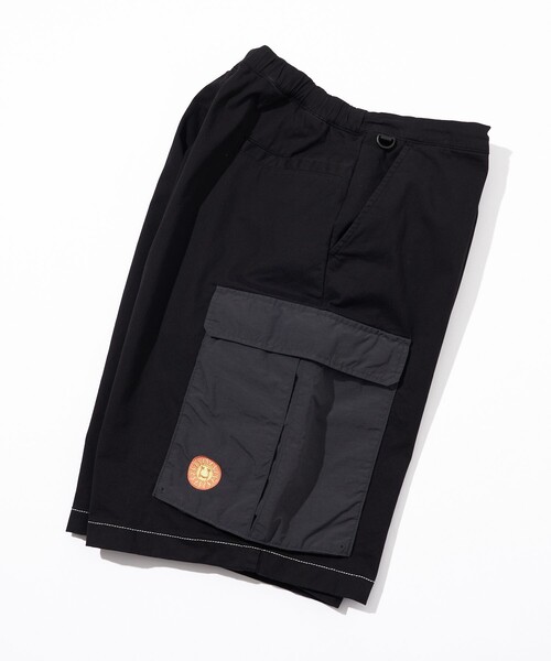 Jonas Claesson（ジョナスクレアッソン）の「JONAS CLAESSON/ジョナス クレアッソン ワイドカーゴショーツ ビックポケット ハーフパンツ/SHORTS（カーゴパンツ・メンズ・ブラック/ベージュ/オフホワイト・MEDIUM/LARGE）」の15枚目の写真