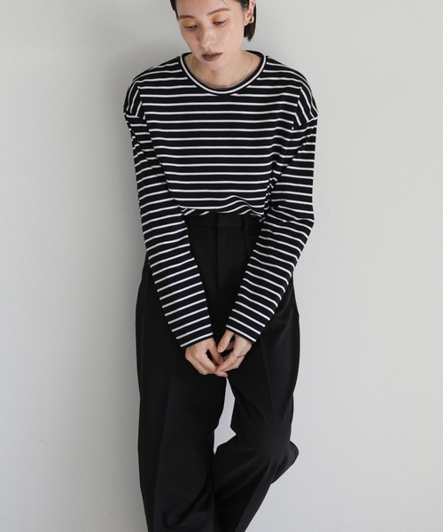 select MOCA(セレクトモカ)の「ストレッチボーダールーズロンT(Tシャツ/カットソー・レディース・ブラック/ブラウン/ブルー/ベージュ・FREE)」の10枚目の写真