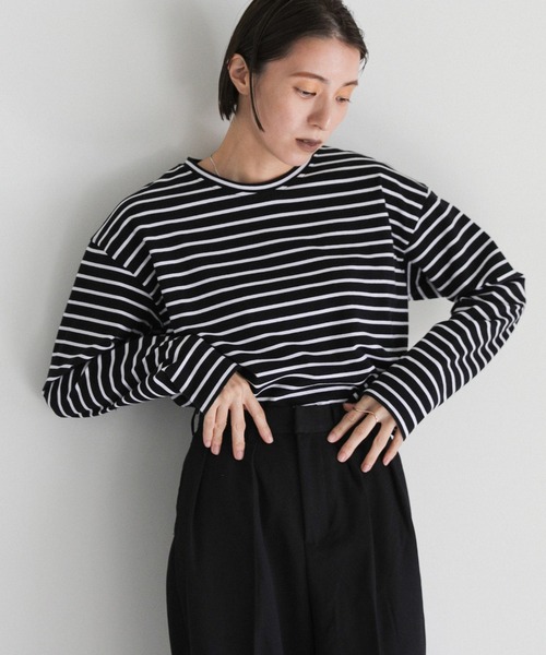 select MOCA(セレクトモカ)の「ストレッチボーダールーズロンT(Tシャツ/カットソー・レディース・ブラック/ブラウン/ブルー/ベージュ・FREE)」の9枚目の写真