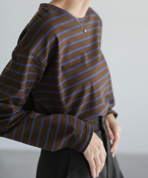 select MOCA(セレクトモカ)の「ストレッチボーダールーズロンT(Tシャツ/カットソー・レディース・ブラック/ブラウン/ブルー/ベージュ・FREE)」の19枚目の写真