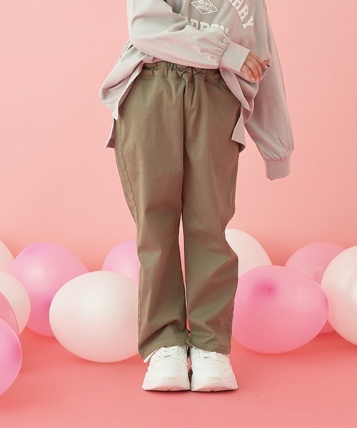 Lycee mine(リセマイン)の「すぽっと履けてきれいシルエットパンツ(その他パンツ・キッズ・ブラック/ピンク/モスグリーン/アイボリー/ベージュ系その他/ブルーグリーン/グレイッシュベージュ・100cm/110cm/120cm/130cm/140cm/150cm)」の5枚目の写真