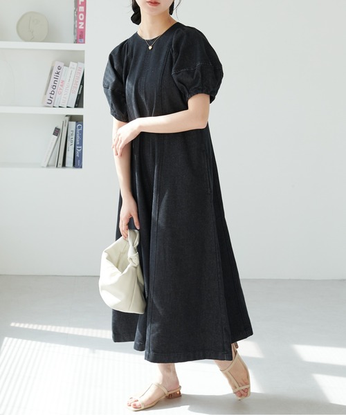 ECRIRE（エクリール）の「ランタンスリーブ デニムワンピース（ワンピース・レディース・ネイビー/ブラック・M）」の19枚目の写真