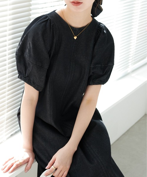 ECRIRE（エクリール）の「ランタンスリーブ デニムワンピース（ワンピース・レディース・ネイビー/ブラック・M）」の14枚目の写真