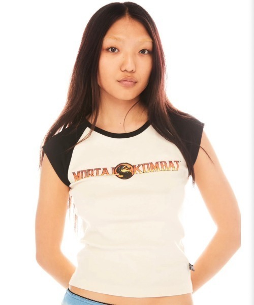 Basic Pleasure Mode（ベーシックプレジャーモード）の「Basic Pleasure Mode ベーシックプレジャーモード FINISH HIM TANK ラグランTシャツ ロゴTシャツ クロップド丈トップス（Tシャツ/カットソー・レディース・ホワイト・XS/S）」の6枚目の写真