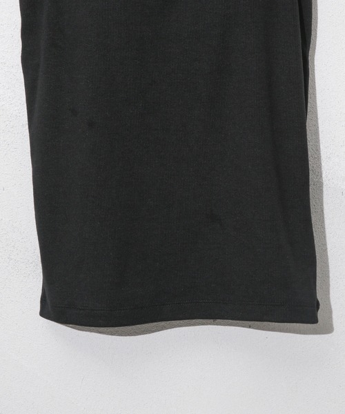 NANO universe（ナノユニバース）の「カップ付きバッククロスキャミソール（キャミソール・レディース・グレー系その他4/ブラック/オフホワイト・S/M）」の7枚目の写真