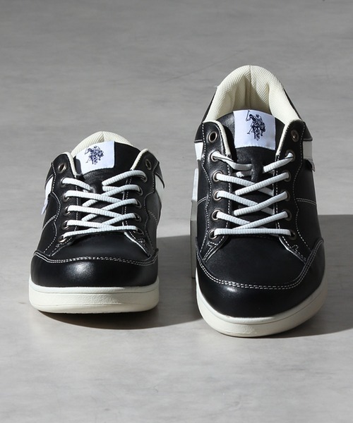 U.S. POLO ASSN.(ユーエスポロアッスン)の「【U.S. POLO ASSN./ユーエスポロアッスン】シンセティックレザー ローカット スニーカー 防水(スニーカー・メンズ・ブラウン/ブラック×ホワイト・25.0cm/25.5cm/26.0cm/26.5cm/27.0cm)」の1枚目の写真