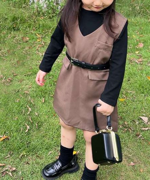 aimoha（アイモハ）の「【aimoha-KIDS-】子供服　ベルトつけジャンパースカート（ジャンパースカート・キッズ・ベージュ・90/130/120/100/110）」の5枚目の写真