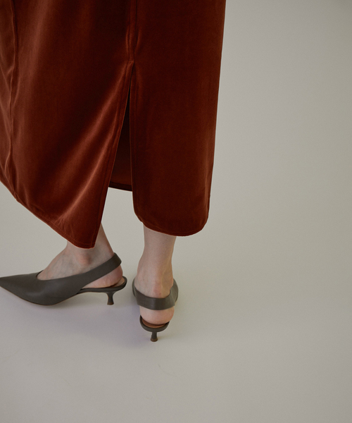 SALON adam et rope'（サロン アダム エ ロペ）の「【公式サイト限定】【BRENTELLA（ブレンテッラ）】バックストラップパンプス（パンプス・レディース・ブラック・22.5cm）」の14枚目の写真