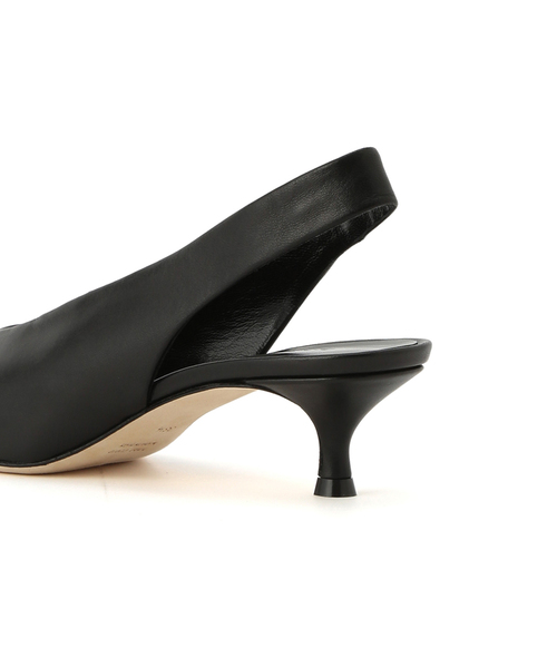 SALON adam et rope'（サロン アダム エ ロペ）の「【公式サイト限定】【BRENTELLA（ブレンテッラ）】バックストラップパンプス（パンプス・レディース・ブラック・22.5cm）」の19枚目の写真