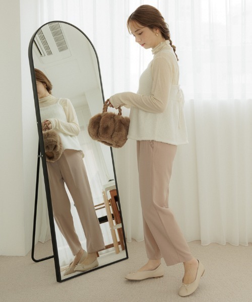 flower（フラワー）の「フェミニンニットビスチェ（ベスト・レディース・ブラック/ホワイト・FREE）」の8枚目の写真