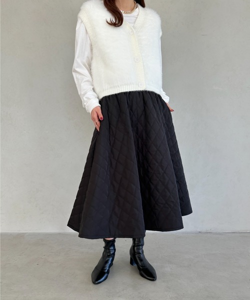 un+frame（アンフレーム）の「quilting skirt／キルティングフレアスカート（スカート・レディース・ブラック/カーキ/ホワイト/ブラウン・FREE）」の21枚目の写真