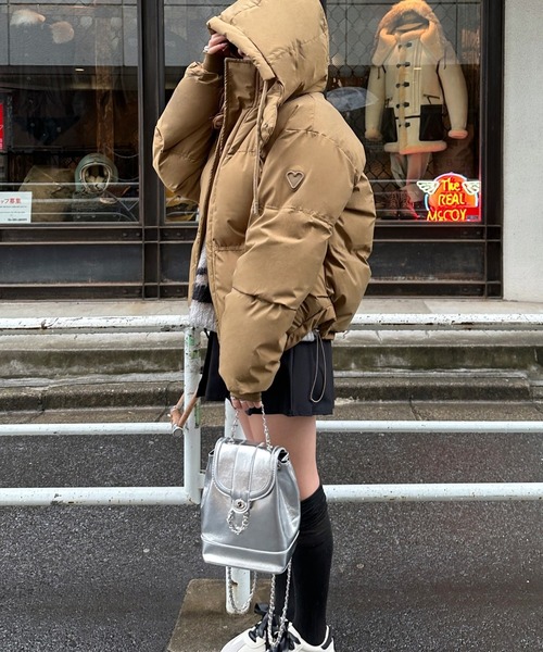 【高見えする冬のマストアイテム！】ハートポイントフード付きダウン（ダウンジャケット/コート）｜Silly（シリー）