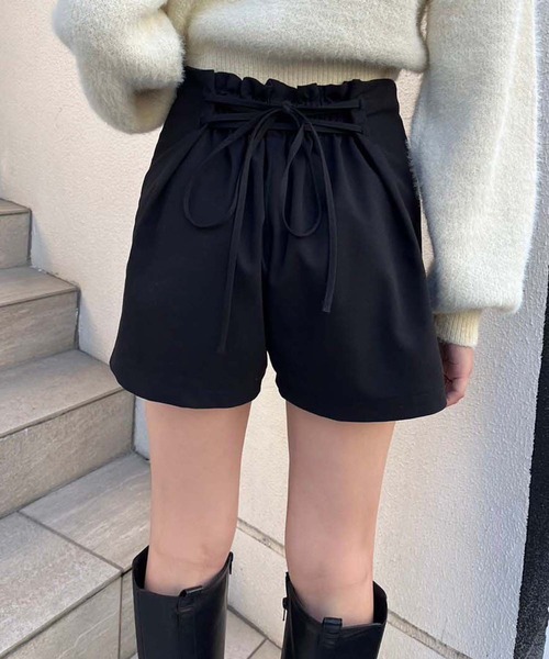 one after another NICE CLAUP(ワンアフターアナザーナイスクラップ)の「バックレースアップショートパンツ【ブラック】(その他パンツ・レディース・ブラック・FREE)」の3枚目の写真