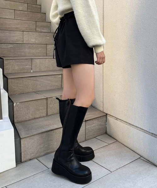 one after another NICE CLAUP(ワンアフターアナザーナイスクラップ)の「バックレースアップショートパンツ【ブラック】(その他パンツ・レディース・ブラック・FREE)」の6枚目の写真