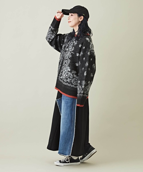 CUBE SUGAR（キューブシュガー）の「モヘアタッチジャガードペイズリー柄ニット（ニット/セーター・レディース・ネイビー/ホワイト/ブラック・M）」の10枚目の写真