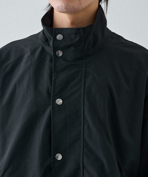 COLONY 2139（コロニートゥーワンスリーナイン）の「ストレッチスタンドブルゾン（ブルゾン・メンズ・ブラック/アイボリー・MEDIUM/LARGE）」の9枚目の写真