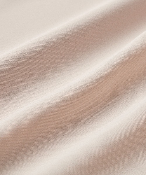 GeeRA(ジーラ)の「2WAYドレープスカーフタイブラウス(シャツ/ブラウス・レディース・ベージュ/アイボリー/ブラック/ブルー・MEDIUM/LARGE)」の15枚目の写真