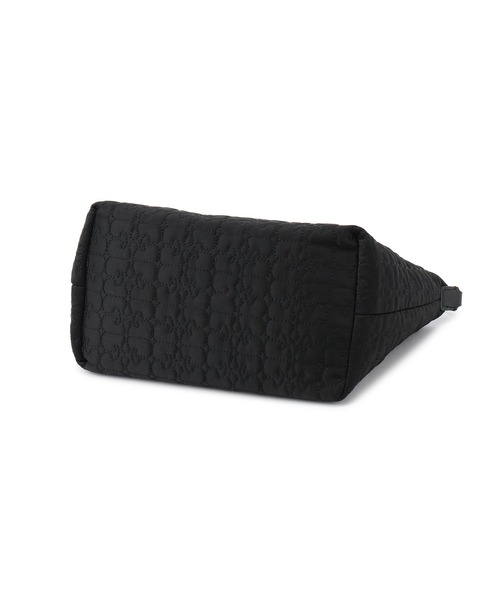 GANNI（ガニー）の「【GANNI】BUTTERFLY MEDIUM POUCH SATIN（ハンドバッグ・レディース・ブラック・FREE）」の11枚目の写真