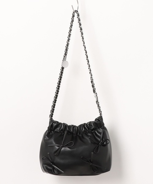 apres jour clair（アプレジュールクレア）の「【apres jour clair×ARIAZ】リボン付きチェーンバッグ（ショルダーバッグ・レディース・シルバー/アイボリー/ブラック・FREE）」の16枚目の写真