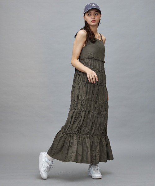 Lui's（ルイス）の「【cierio/シエリオ】キャミソールワンピース（ワンピース・レディース・ブラック/グレー・FREE）」の11枚目の写真