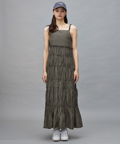 Lui's（ルイス）の「【cierio/シエリオ】キャミソールワンピース（ワンピース・レディース・ブラック/グレー・FREE）」の5枚目の写真