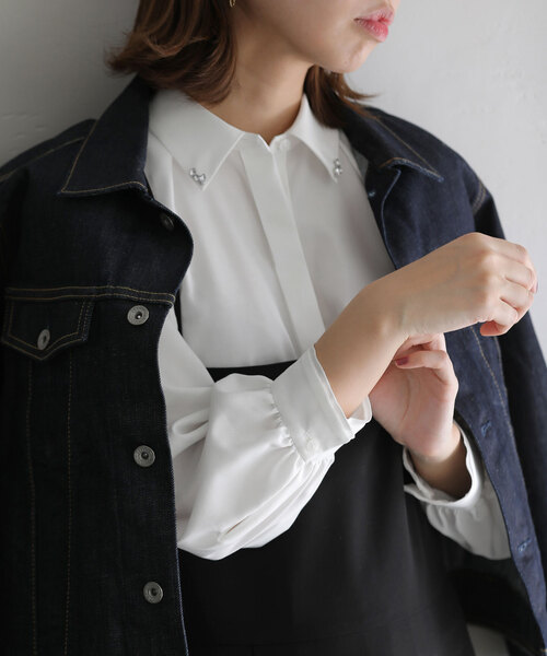 La TOTALITE（ラトータリテ）の「ビジュー襟シャツ（シャツ/ブラウス 