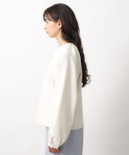 OPAQUE.CLIP（オペークドットクリップ）の「◆フロントボタンタックブラウス【洗濯機洗い可】（シャツ/ブラウス・レディース・ネイビー/オフホワイト/ライトベージュ・36/38/40/42）」の17枚目の写真