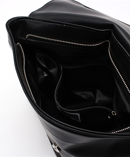 WHO'S WHO gallery（フーズフーギャラリー）の「【SMOOZZYS】Victory Sack（バックパック/リュック・メンズ・ブラック/オフホワイト・FREE）」の8枚目の写真