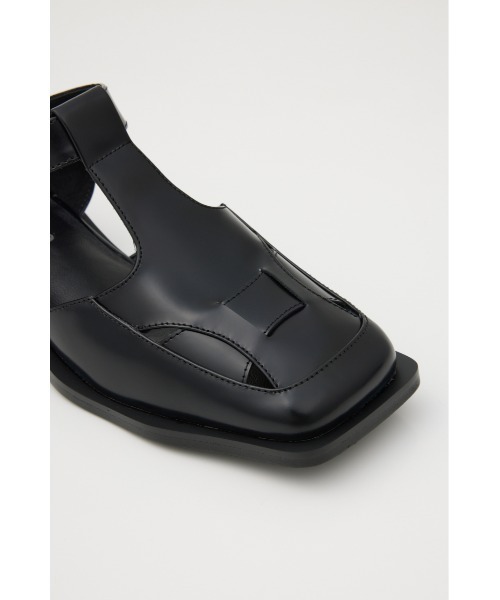 STACCATO(スタッカート)の「ティラナチュTストレップシューズ(サンダル・レディース・ブラック/ホワイト・22.5cm/23cm/23.5cm/24cm/24.5cm)」の11枚目の写真