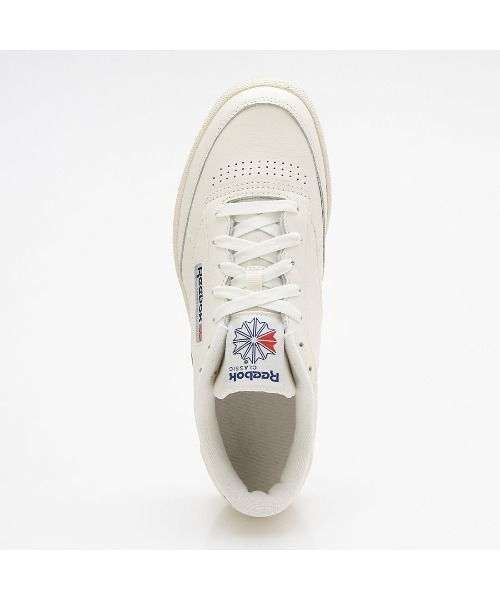Reebok(リーボック)の「クラブシー 85 / CLUB C 85(スニーカー・メンズ・アイボリー/ホワイト系その他・22.5cm/23.0cm/23.5cm/24.5cm/24.0cm/25.0cm/25.5cm/26.0cm/26.5cm/27.0cm/27.5cm/28.0cm/28.5cm/29.0cm/30.0cm)」の6枚目の写真
