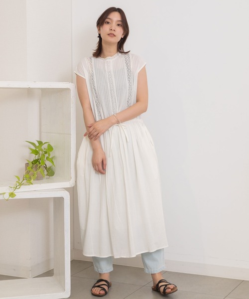 POU DOU DOU（プードゥドゥ）の「ピンタックレースノースリーブワンピース（ワンピース・レディース・ブラック/ライトブルー/オフホワイト・3）」の14枚目の写真