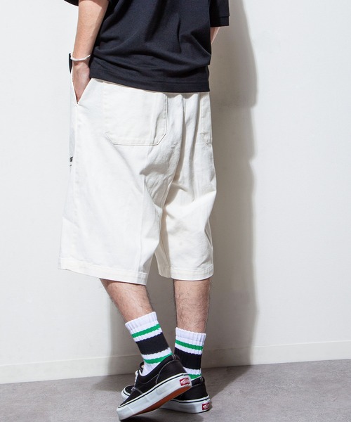 THRASHER（スラッシャー）の「【THRASHER】 カツラギデニム イージー ワイド ハーフパンツ（デニムパンツ・メンズ・ベージュ/ブラック系/オフホワイト/ブラック・LARGE/MEDIUM/X-LARGE）」の21枚目の写真