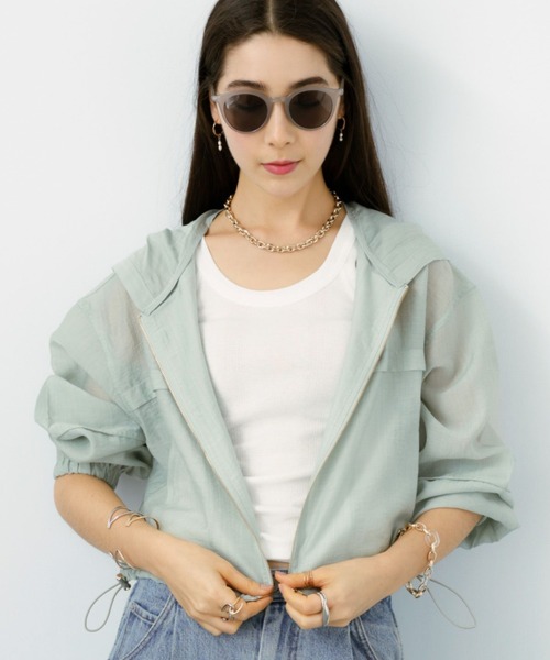 saloon(サルーン)の「SALOON(サルーン)/ シアーフードブルゾン【洗濯機洗い可】(ブルゾン・レディース・ミント/ブラック/ライトベージュ・FREE)」の1枚目の写真