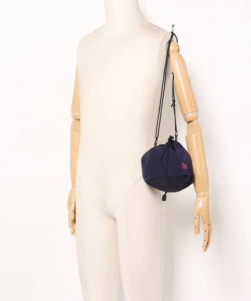PARROTT CANVAS(パロットキャンバス)の「【PARROTT CANVAS】PCMミニバッグ 巾着 ナイロン(ショルダーバッグ・レディース・ネイビー/ピンク・FREE)」の6枚目の写真