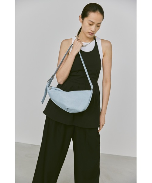 un/neu（アンノイ）の「ムーンメタルリングボディバッグ（ボディバッグ/ウエストポーチ・レディース・ホワイト/ブラック/ブルー・FREE）」の16枚目の写真