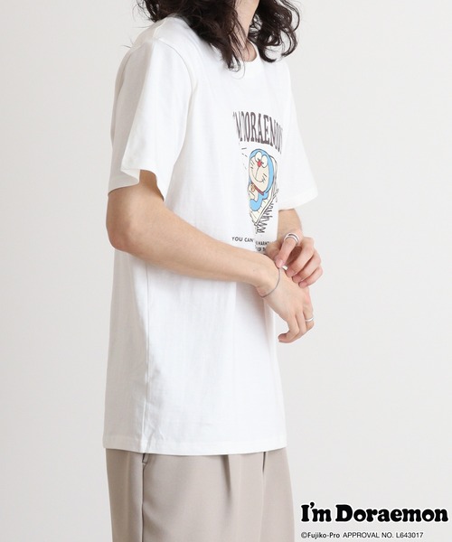 sanrio(サンリオ)の「アイムドラえもん プリント 半袖Tシャツ(Tシャツ/カットソー・メンズ・チャコール/杢グレー/サックスブルー/オフホワイト/ブラック/ホワイト・LL/M/L)」の8枚目の写真